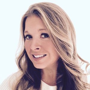 Meet your Posher, Alissa m